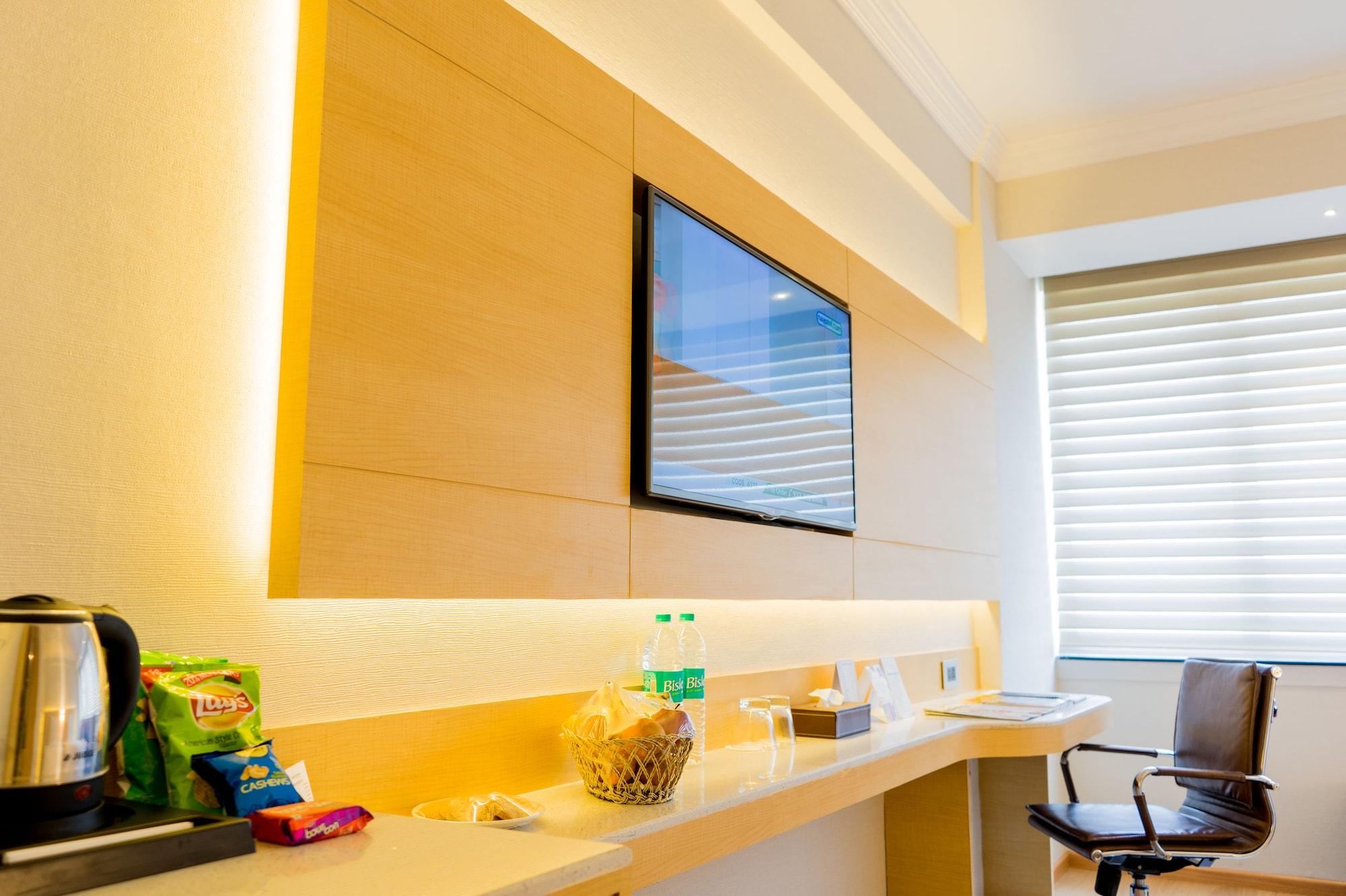 Hotel Gemini Continental, Hazratganj Lucknow Zewnętrze zdjęcie
