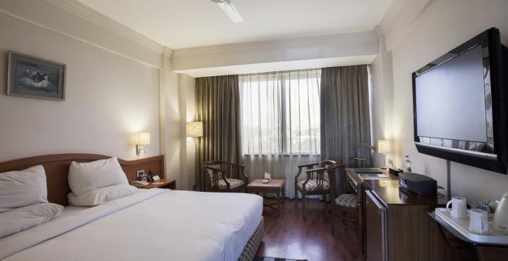 Hotel Gemini Continental, Hazratganj Lucknow Zewnętrze zdjęcie