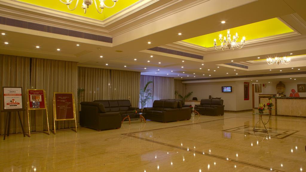 Hotel Gemini Continental, Hazratganj Lucknow Zewnętrze zdjęcie
