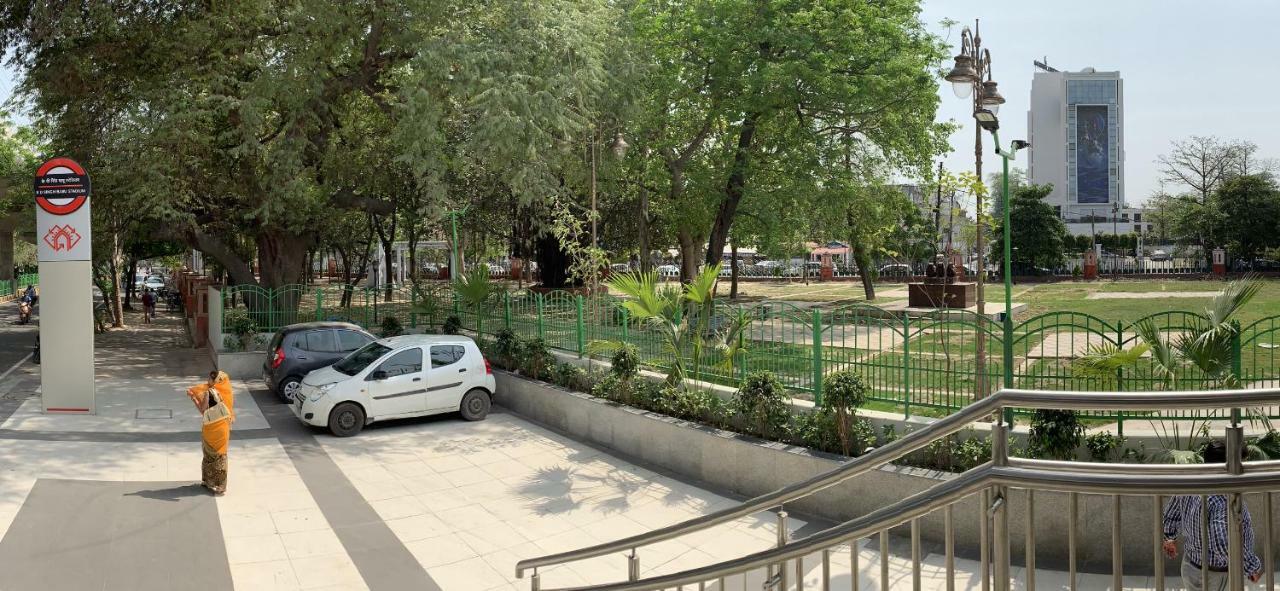 Hotel Gemini Continental, Hazratganj Lucknow Zewnętrze zdjęcie